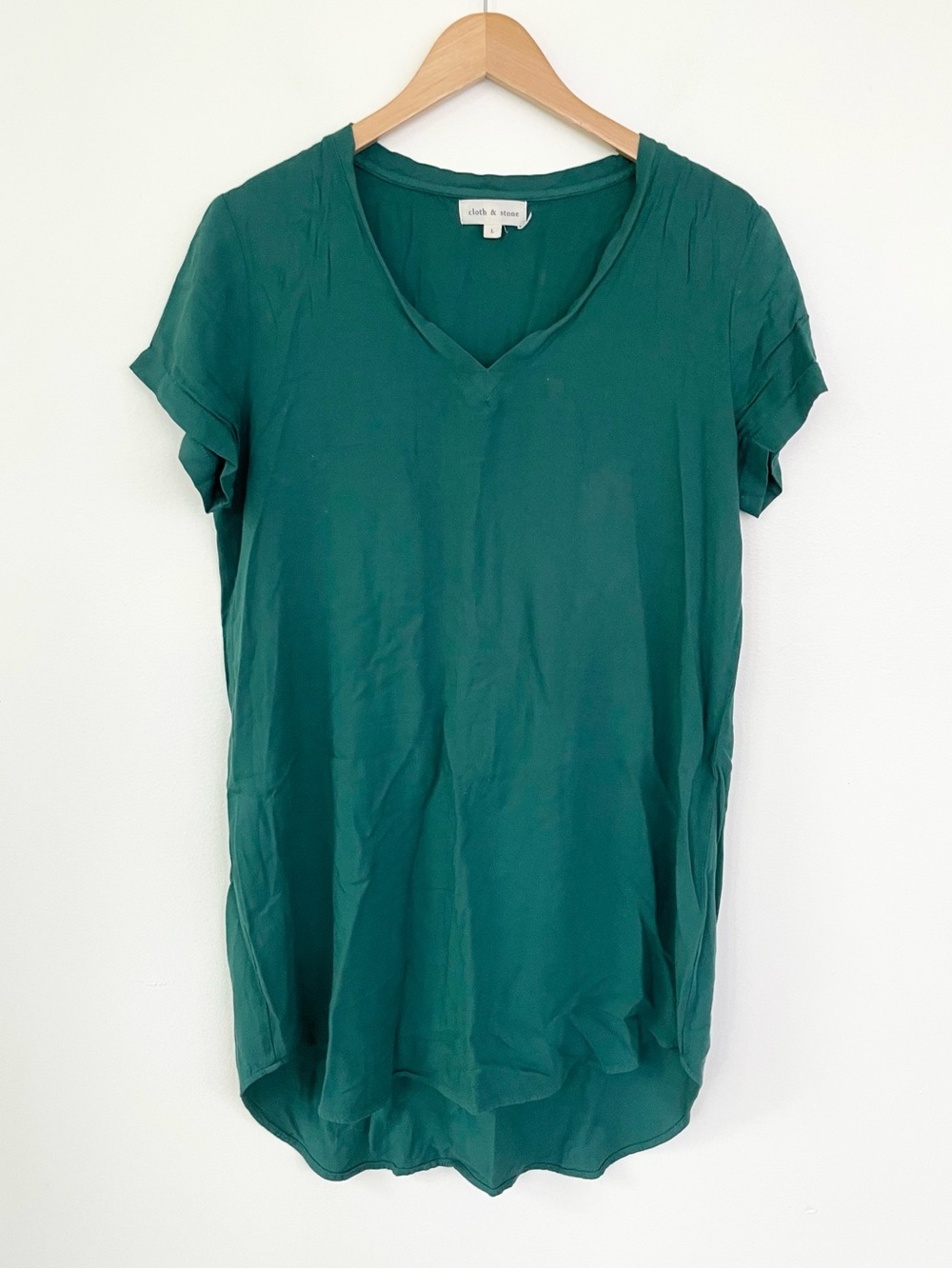 Anthropologie Cloth & Stone Justine Mini Dress in Emerald Green L Large Vneck